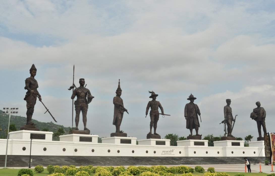 ตามรอยพระบาทที่หัวหิน(ตอนที่สอง)  