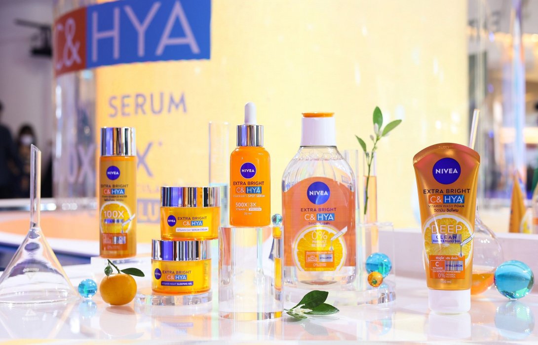 “นีเวีย เอ็กซ์ตร้า ไบรท์ ซี แอนด์ ไฮยา” (NIVEA Extra Bright C&HYA;) ชุดสกินแคร์บำรุงผิวหน้าใหม่ล่าสุด