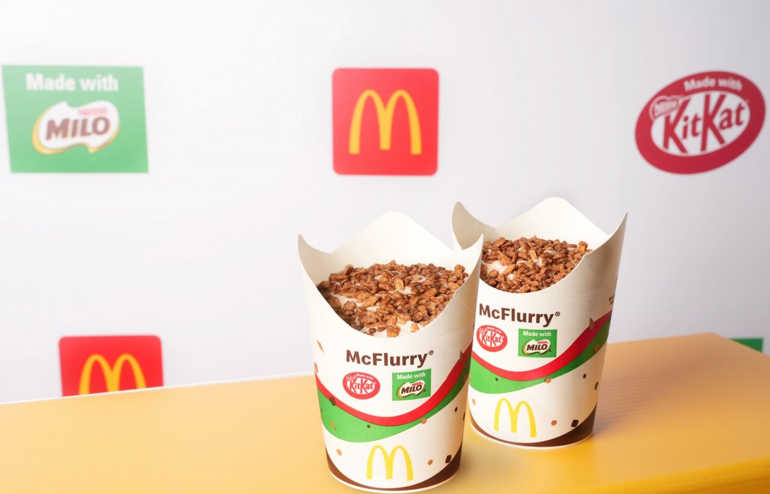แมคโดนัลด์’ จับมือ ‘เนสท์เล่’ เปิดตัวเมนูดับเบิลความอร่อย สุดเข้มข้นครั้งแรกของโลกกับ ‘แมคเฟลอร์รี - Made with คิทแคท & ไมโล’ส่งต่อประสบการณ์ความอร่อยที่ไม่ซ้ำใคร!