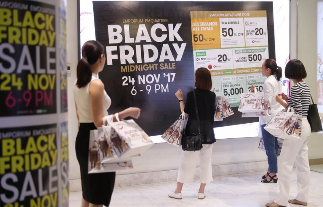 BLACK FRIDAY MIDNIGHT SALE ครั้งแรกในเมืองไทย กับสามชั่วโมงสุดพิเศษ เอ็มโพเรียม เอ็มควอเทียร์
