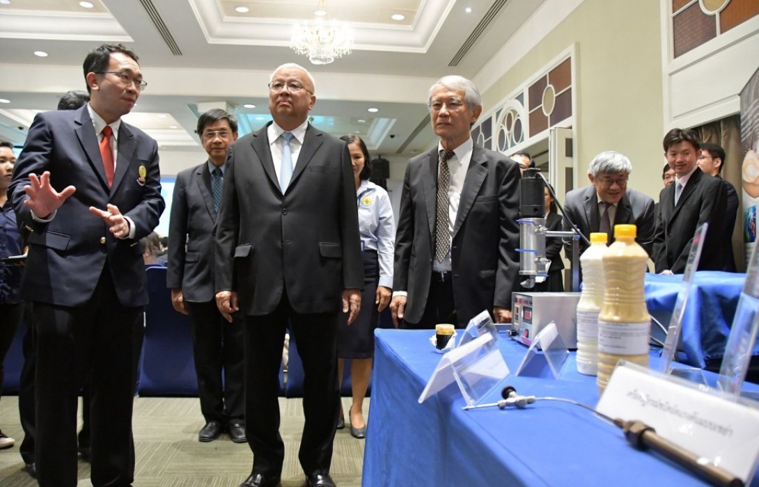 นักวิจัยจุฬาฯ รับทุน NSTDA Chair Professor 20 ล้านบาท พัฒนาพลังงานทางเลือก
