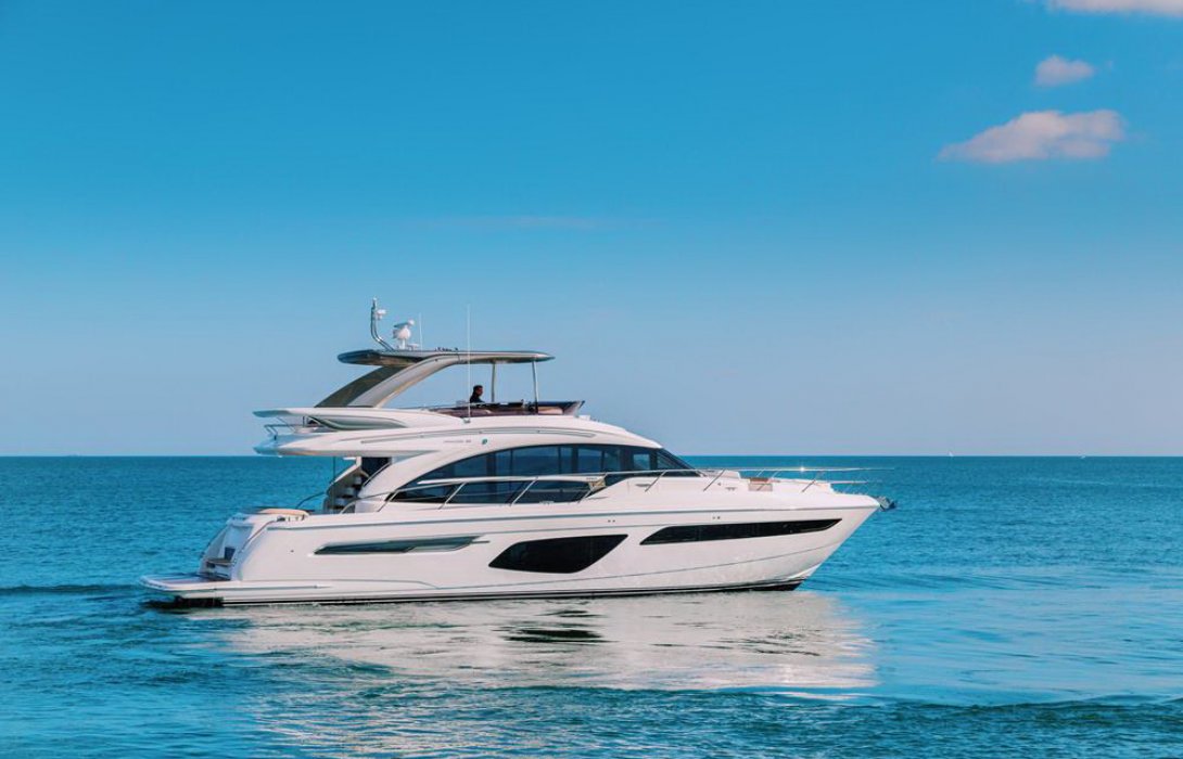โบ๊ทลากูนยอช์ตติ้ง เปิดตัวเรือยอช์ตลักชัวรีPrincess 62รุ่นใหม่ล่าสุด ลำแรกของเอเชียตะวันออกเฉียงใต้ 