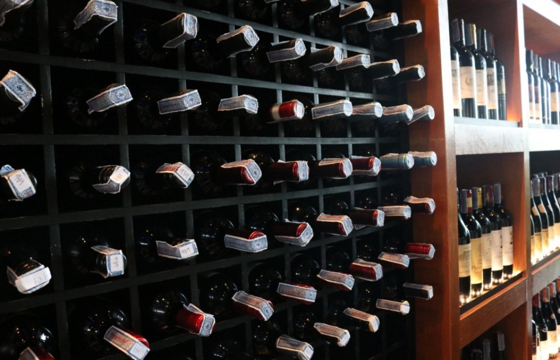 ทำไมต้องมีห้องเก็บไวน์ (Wine Cellar) ?