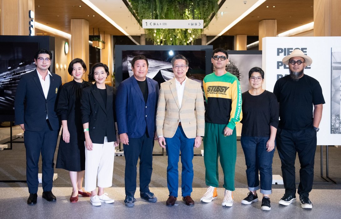 เปิดมุมมองใหม่ของ The PARQ collection  ผ่านนิทรรศการภาพถ่ายขาวดำ Piece Place PARQ โดยธนพล แก้วพริ้ง