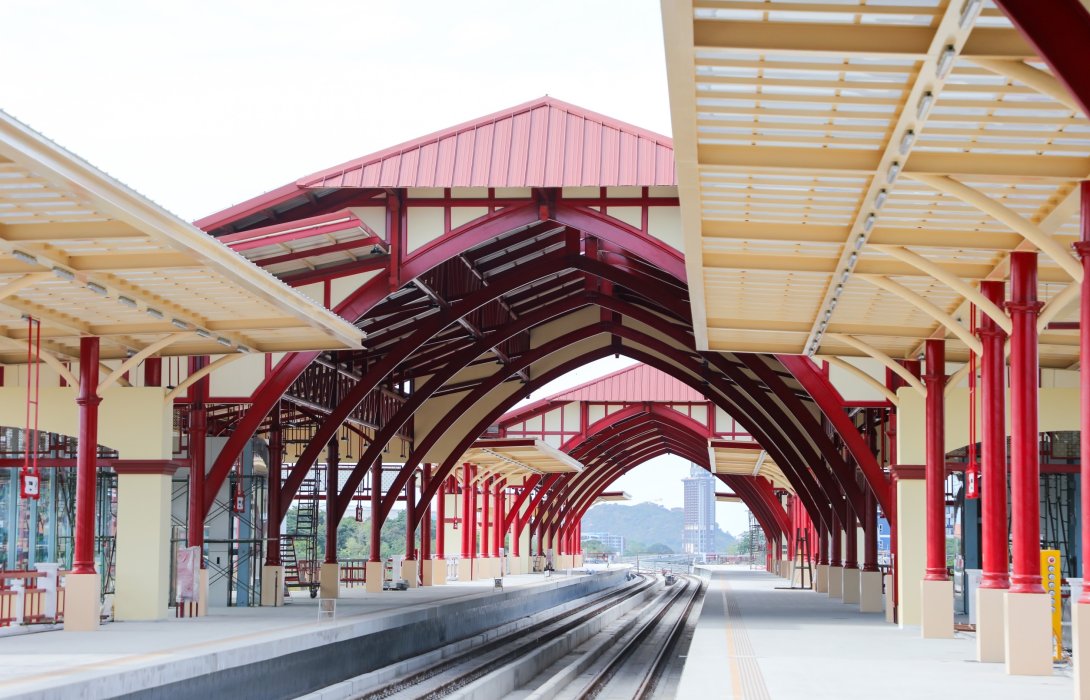 “สุรพงษ์” สั่งเดินหน้าโครงการก่อสร้างรถไฟทางคู่ให้เสร็จตามแผน 