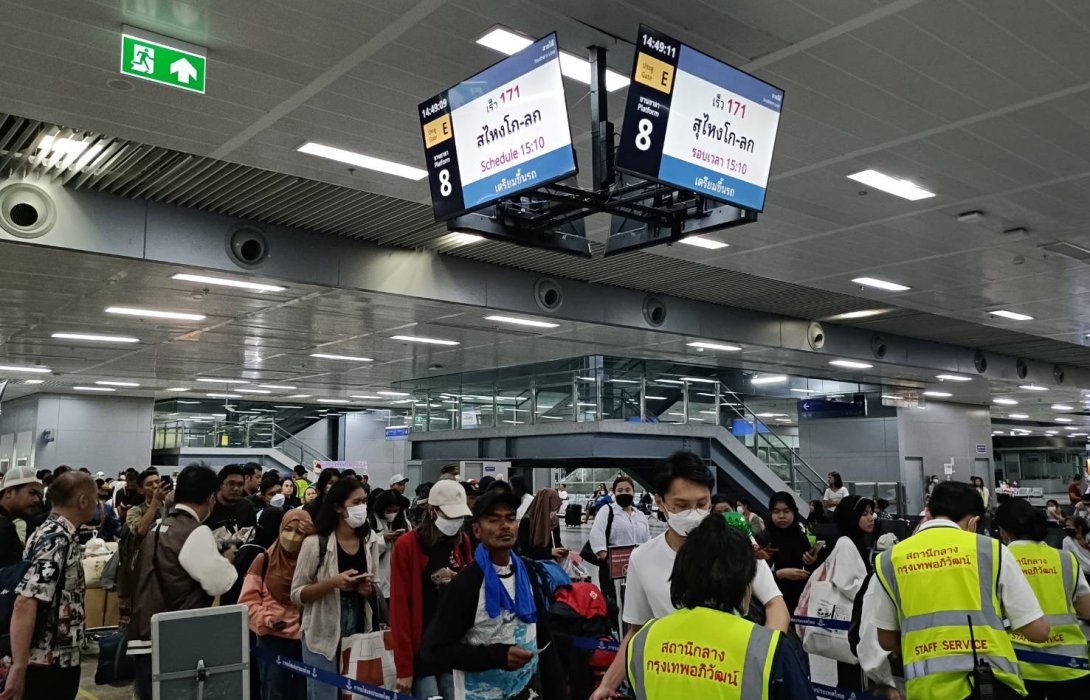 ‘กรมราง’ เผยช่วงหยุดยาวปีใหม่ระบบรางไม่มีคนตกค้าง! ชี้ภาพรวมผู้ใช้บริการรวมกว่า 1.5 ล้านคน-เที่ยว มากกกว่าปีก่อน 25%