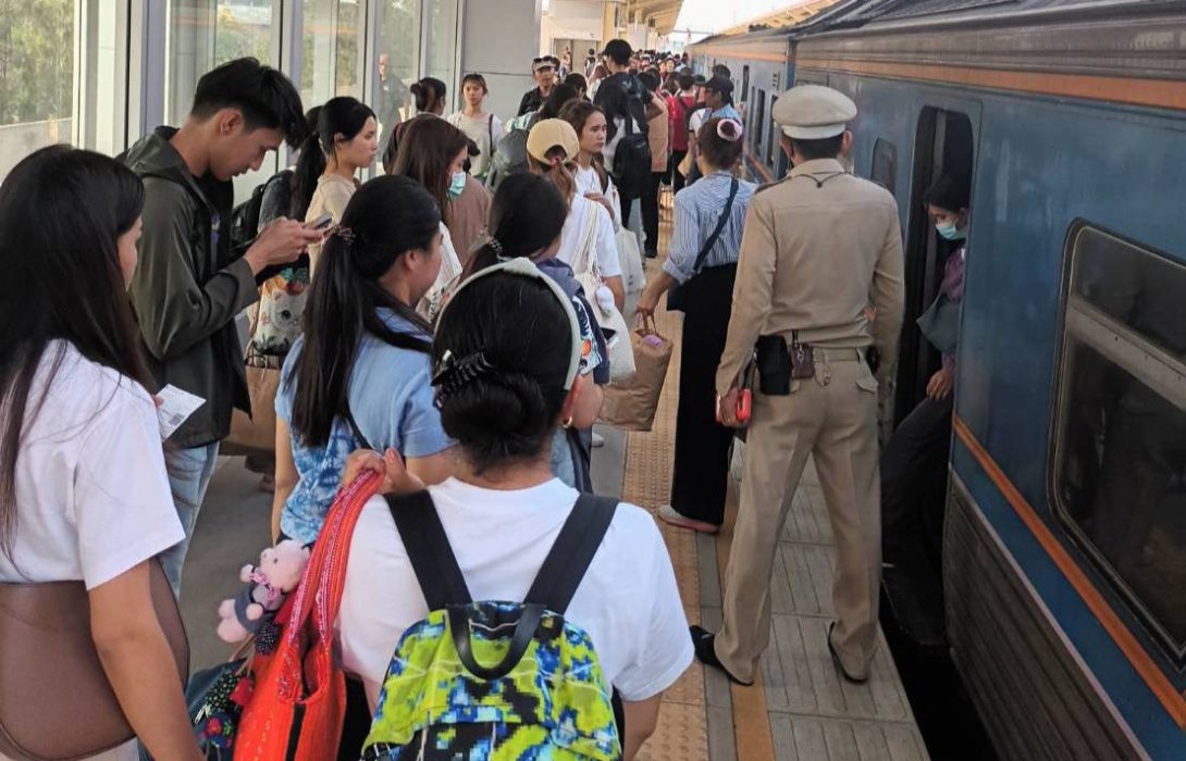 ระบบรางสุดพีค! หยุดยาว 6 วัน ยอดสะสมมากกว่า 6.55 ล้านคน-เที่ยว 