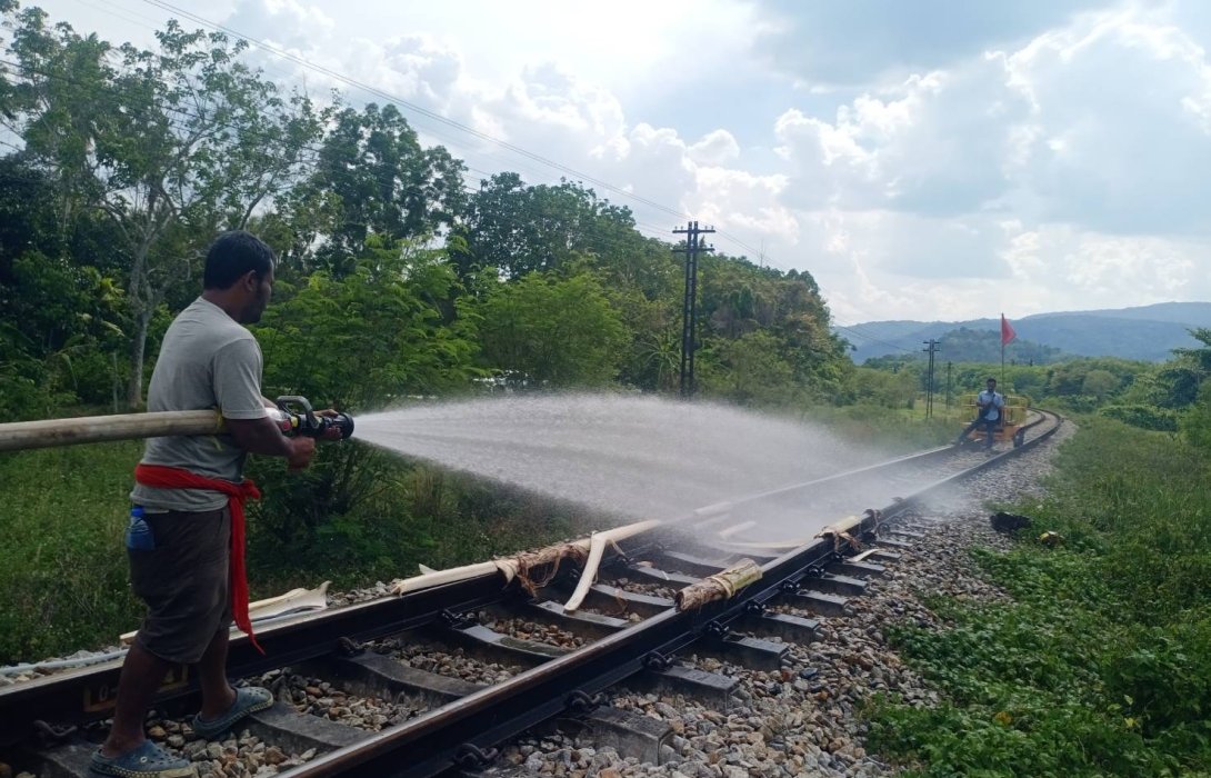 รถไฟฯ ชี้แจงรางคดงอ เกิดจากอากาศร้อนจัด ย้ำแก้ไขแล้ว วิ่งได้ปกติ