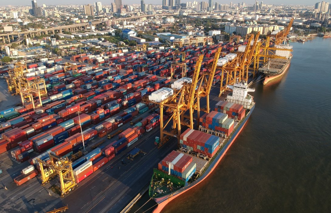 กทท. โชว์ศักยภาพผลประกอบการปีงบ’68 กำไรพุ่ง 7,000 ล้านบาท เรือผ่านท่า–สินค้า–ตู้สินค้าโตต่อเนื่อง 