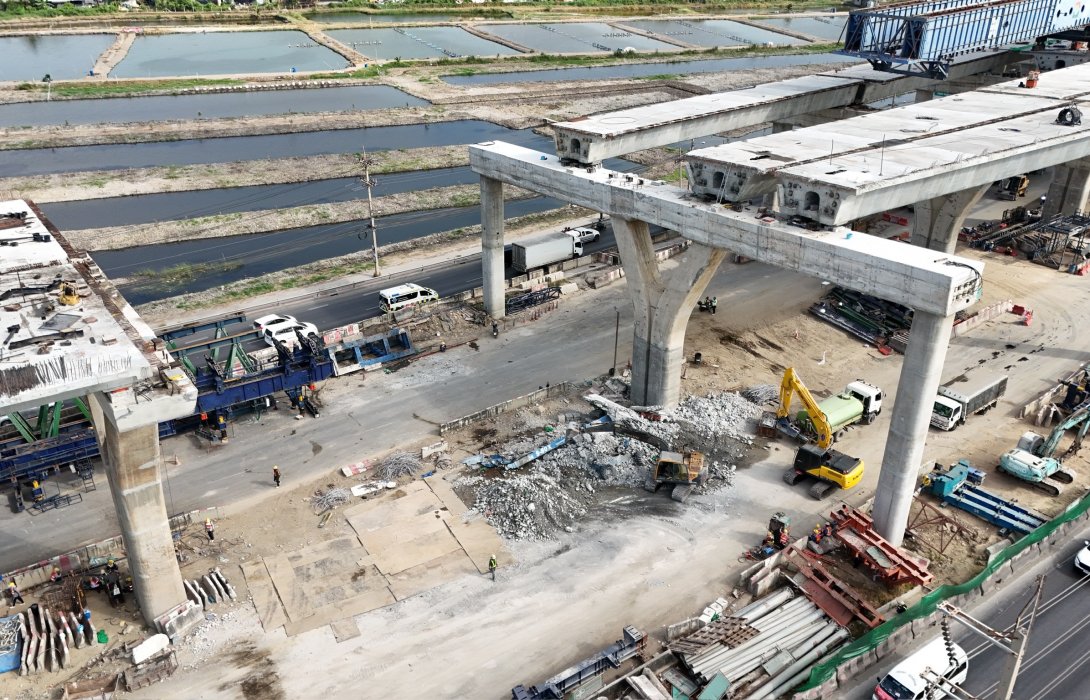 “พิพัฒน์” เคลียร์ชัด! “ปิดพื้นที่ 100%” คือปิดจุดเสี่ยง ไม่ใช่ปิดถนนทั้งสาย ย้ำ! “ประชาชนต้องปลอดภัยสูงสุด” ไม่มีการอุ้มผู้รับเหมา สั่ง ทล. กางผังจราจรพระราม2 ละเอียด รับมือซ่อมโครงสร้าง M82