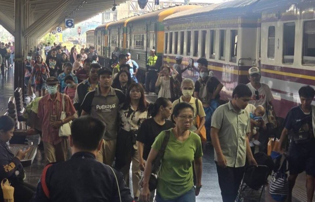 ขร. สรุปยอดระบบรางวันหยุดสุดท้ายทะลักกว่า 1 ล้านคน-เที่ยว 