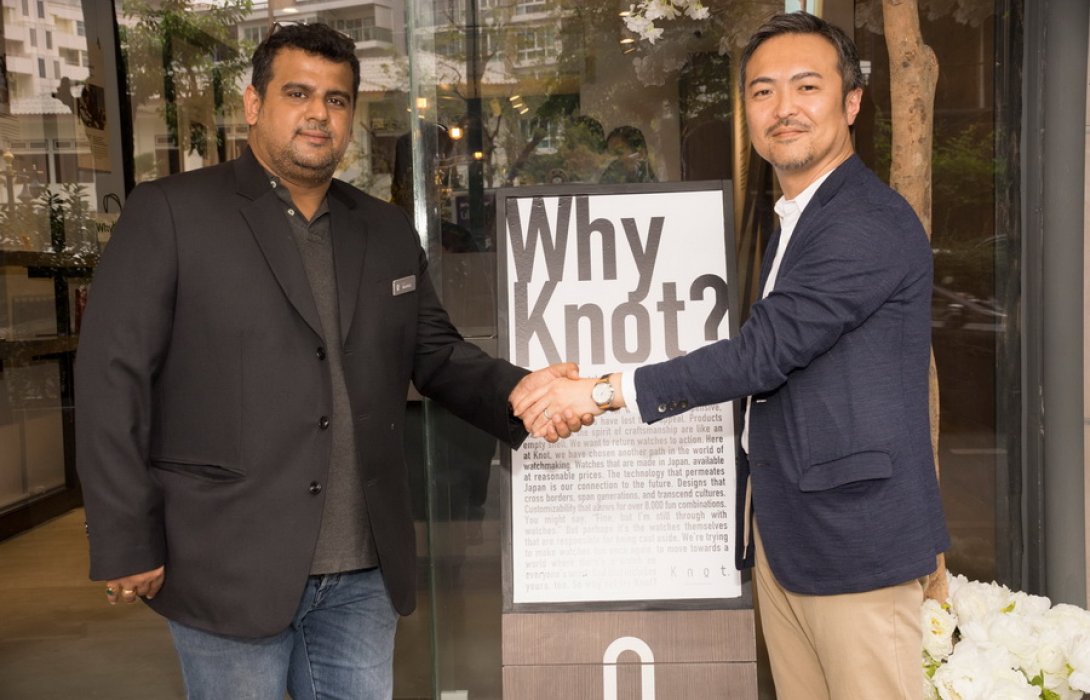  “รอนนี่ อินเตอร์ฯ” ส่ง 