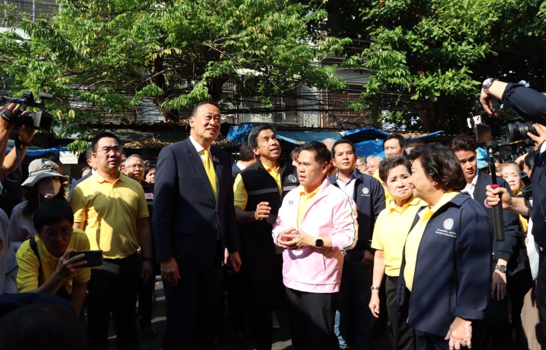 บอร์ดการเคหะแห่งชาติลงพื้นที่เคหะชุมชนดินแดง 2 กำชับให้การเคหะแห่งชาติเร่งแก้ไขปัญหาการอยู่อาศัยโดยบูรณาการความร่วมมือกับภาคีเครือข่ายในพื้นที่