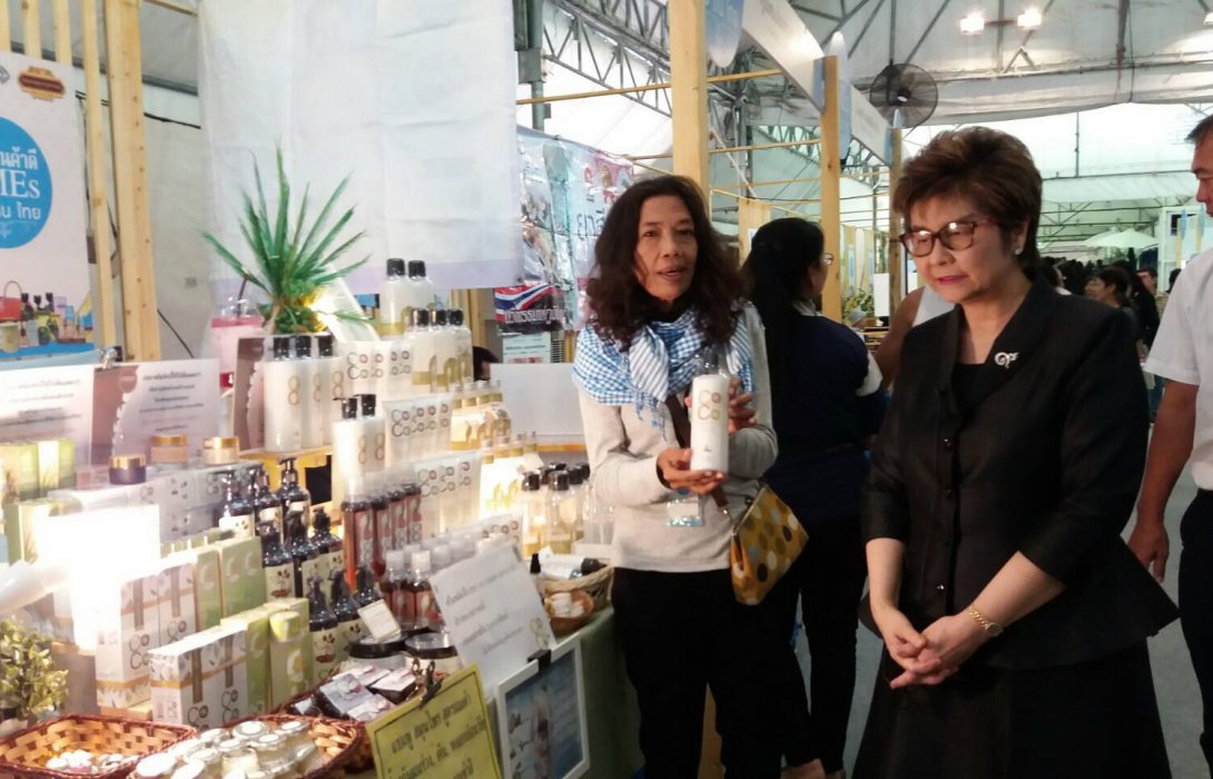 สสว.เปิดงานตลาดคลองผดุงกรุงเกษม“รวมสุดยอดสินค้าดี เอสเอ็มอีทั่วถิ่นไทย”