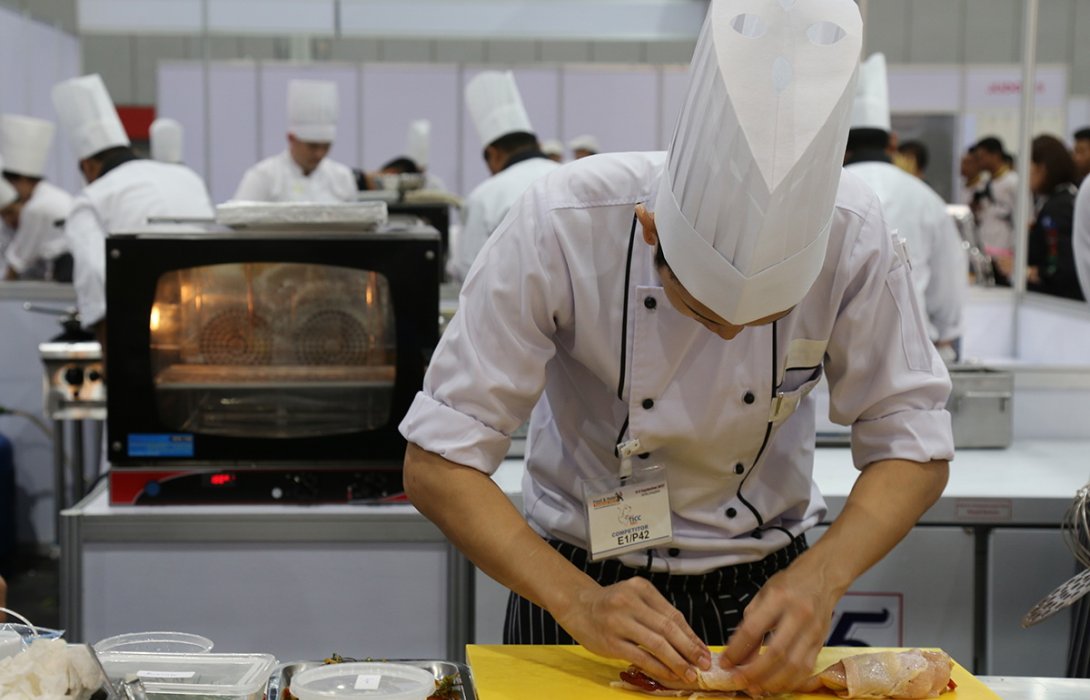 เชฟมืออาชีพขาดแคลน สมาคมเชฟเร่งผลิตพร้อมยกระดับมาตรฐานฝีมือป้อนธุรกิจท่องเที่ยว-โรงแรม-ร้านอาหาร 