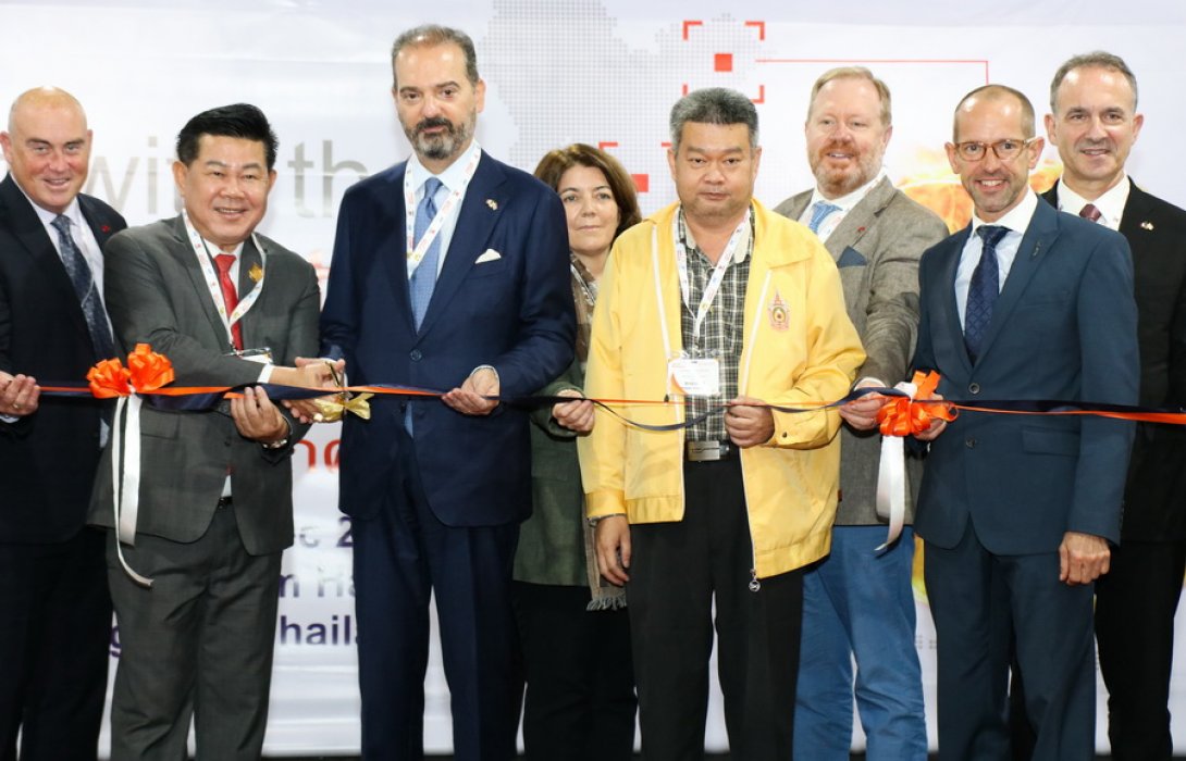 เปิดแล้วงาน “ASEAN Ceramics 2022” นิทรรศการเครื่องจักร เทคโนโลยี และวัสดุชั้นนำระดับนานาชาติของเอเชียตะวันออกเฉียงใต้สำหรับการผลิตเซรามิกขั้นสูง หนุนธุรกิจหลังเจอวิกฤตเศรษฐกิจโลกและโควิด-19