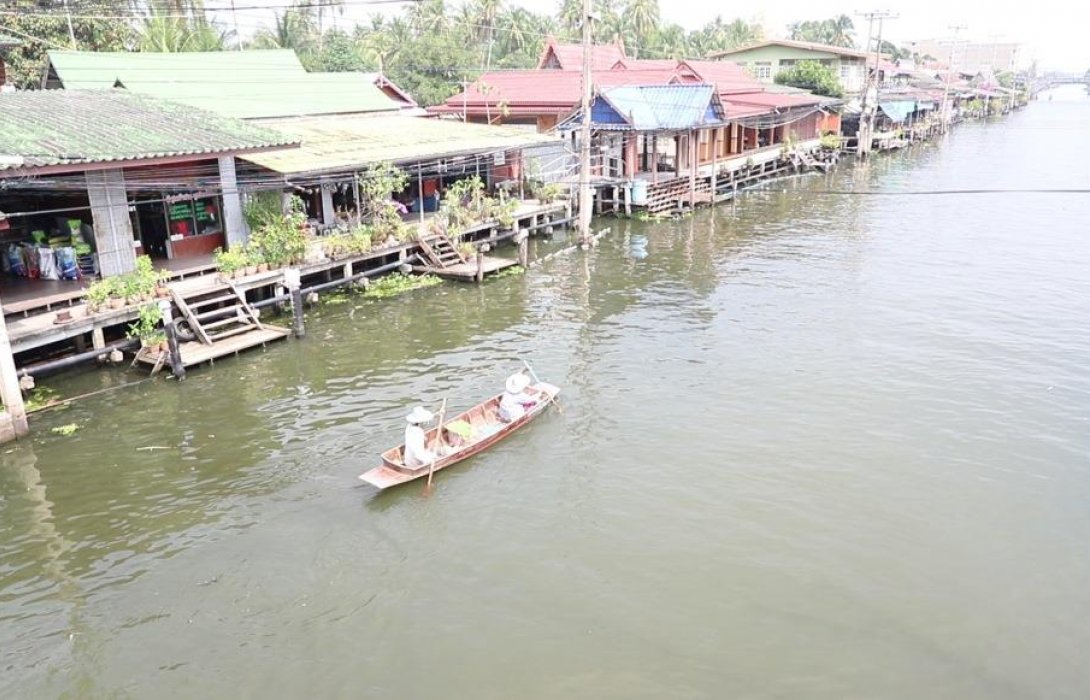 ชุมชนดำเนินสะดวก ต่อยอดงานวิจัยใช้เกษตรอินทรีย์ แก้ปัญหาน้ำเสียคลองดำเนินสะดวก