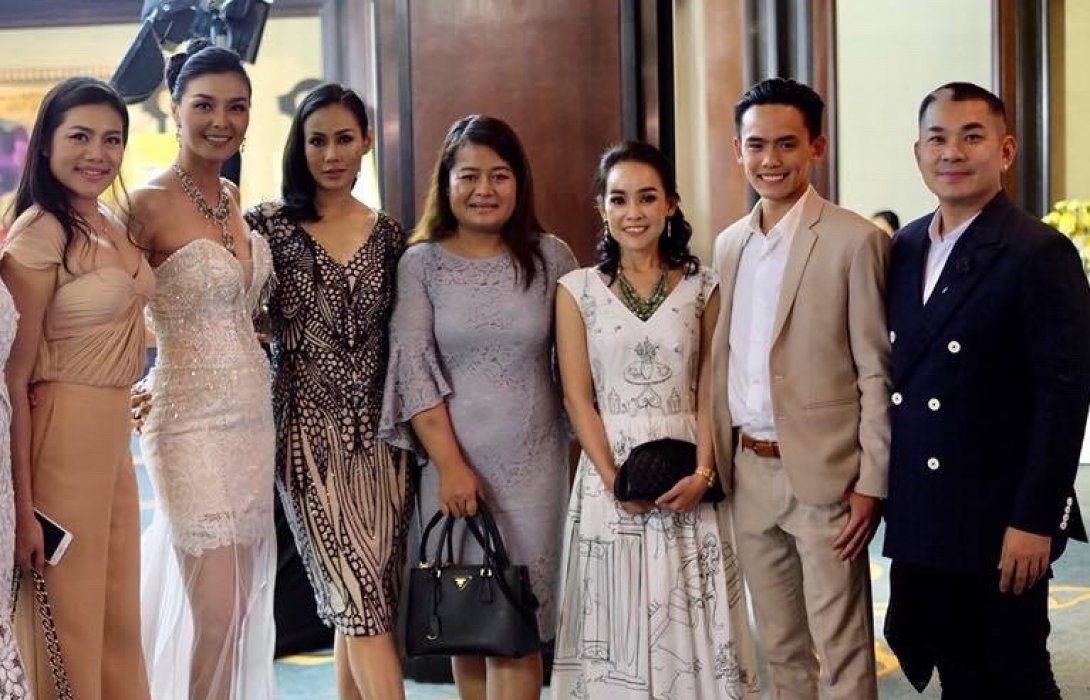 ร่วมงาน “Bonding with love