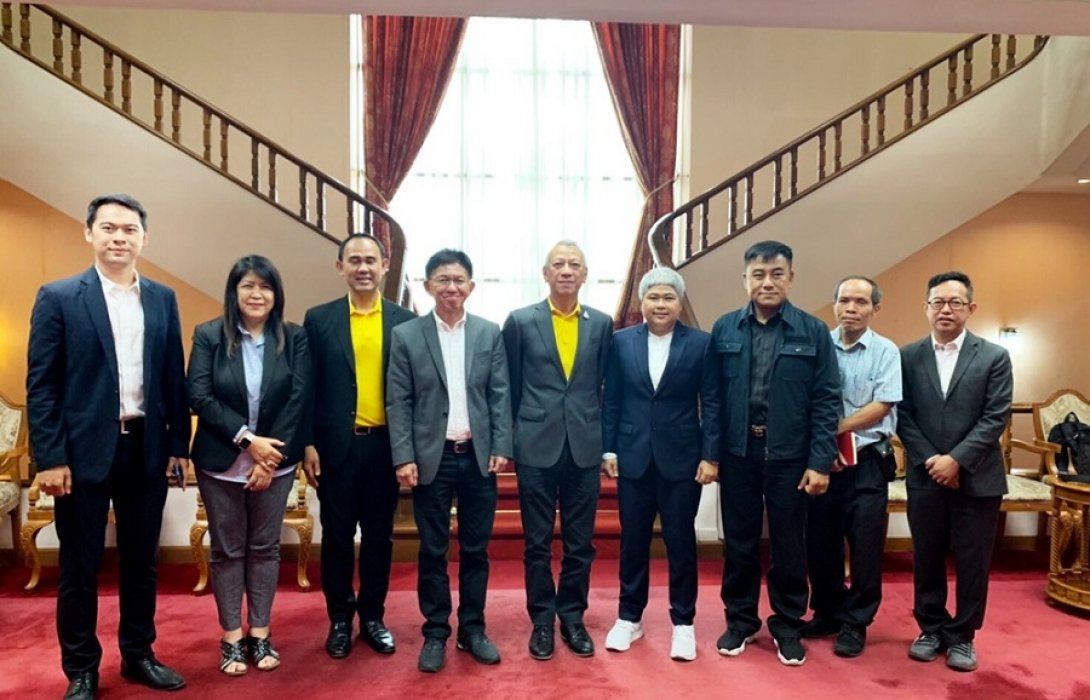 เข้าพบรัฐมนตรีการท่องเที่ยวและกีฬา