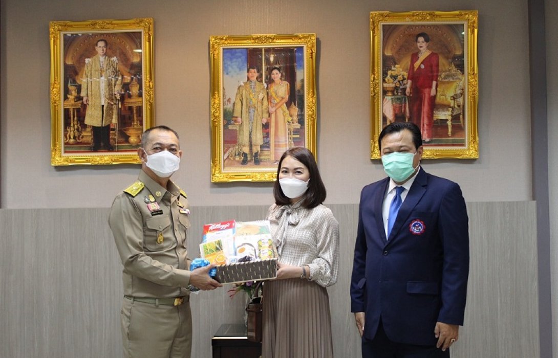 นายกฯสภท.เข้าอวยพรปีใหม่ รมว.เกษตร  