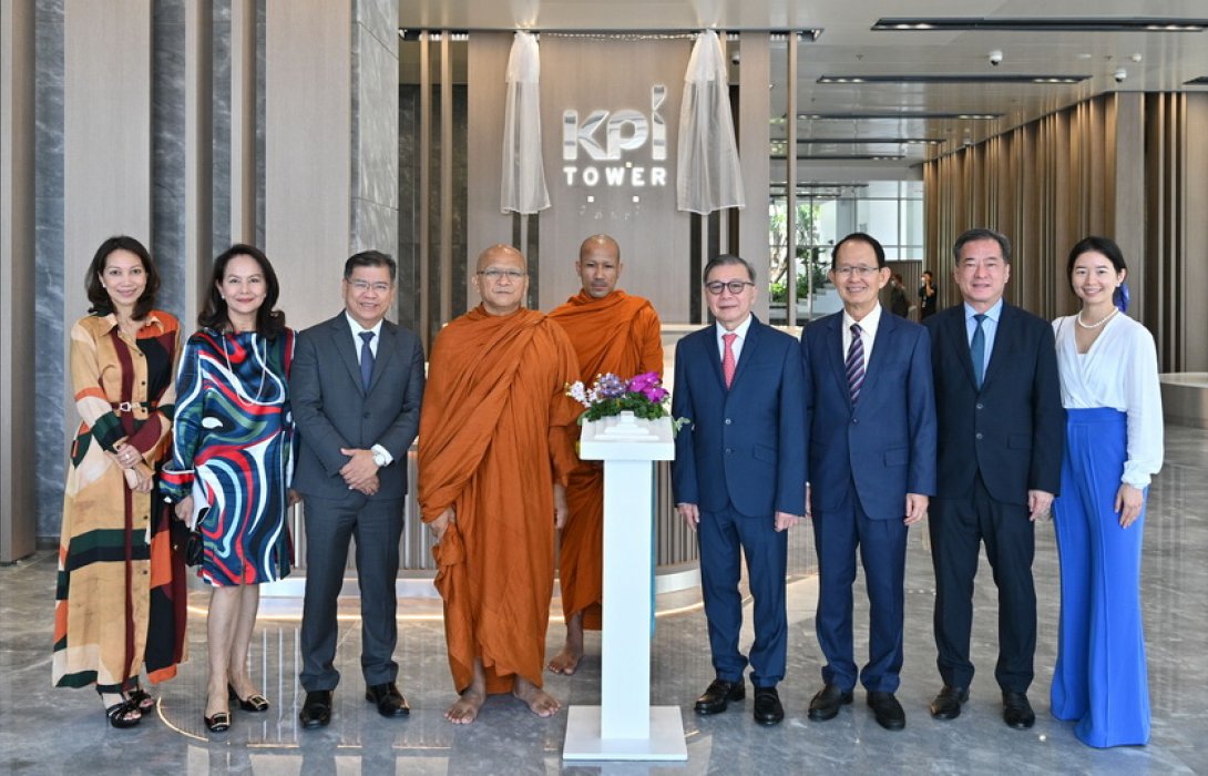 70 ปี KPI พร้อมยืนเคียงข้าง ดูแลให้ทุกก้าวของลูกค้ามีความสุข