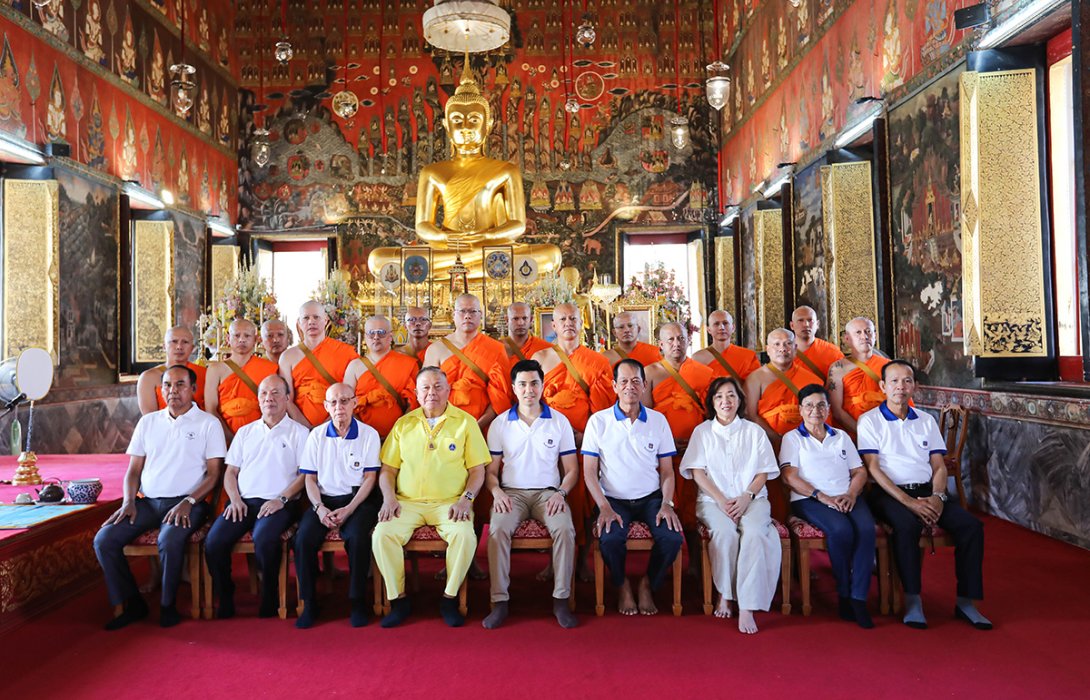 วิริยะประกันภัย จัดพิธีบรรพชาอุปสมบทหมู่ รุ่นที่ 17