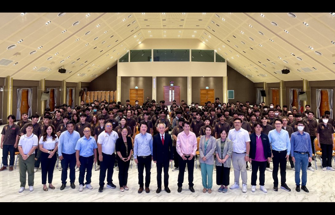 ผู้บริหาร BM ถ่ายทอดวิชา - ความรู้ ให้นักศึกษา มทรส. ศูนย์สุพรรณบุรี