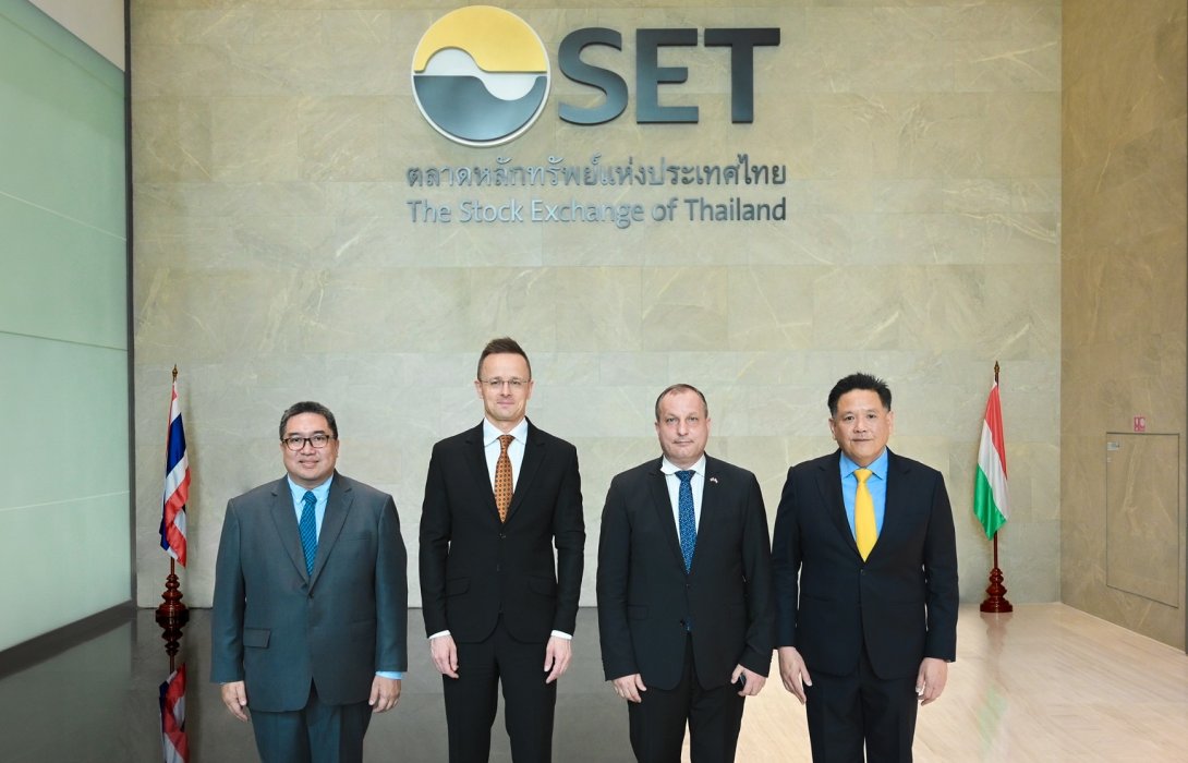 ตลาดหลักทรัพย์ฯ ต้อนรับ รมต. กระทรวงการต่างประเทศและการค้าฮังการี ให้ข้อมูลโอกาสทางธุรกิจแก่ บจ. ไทย