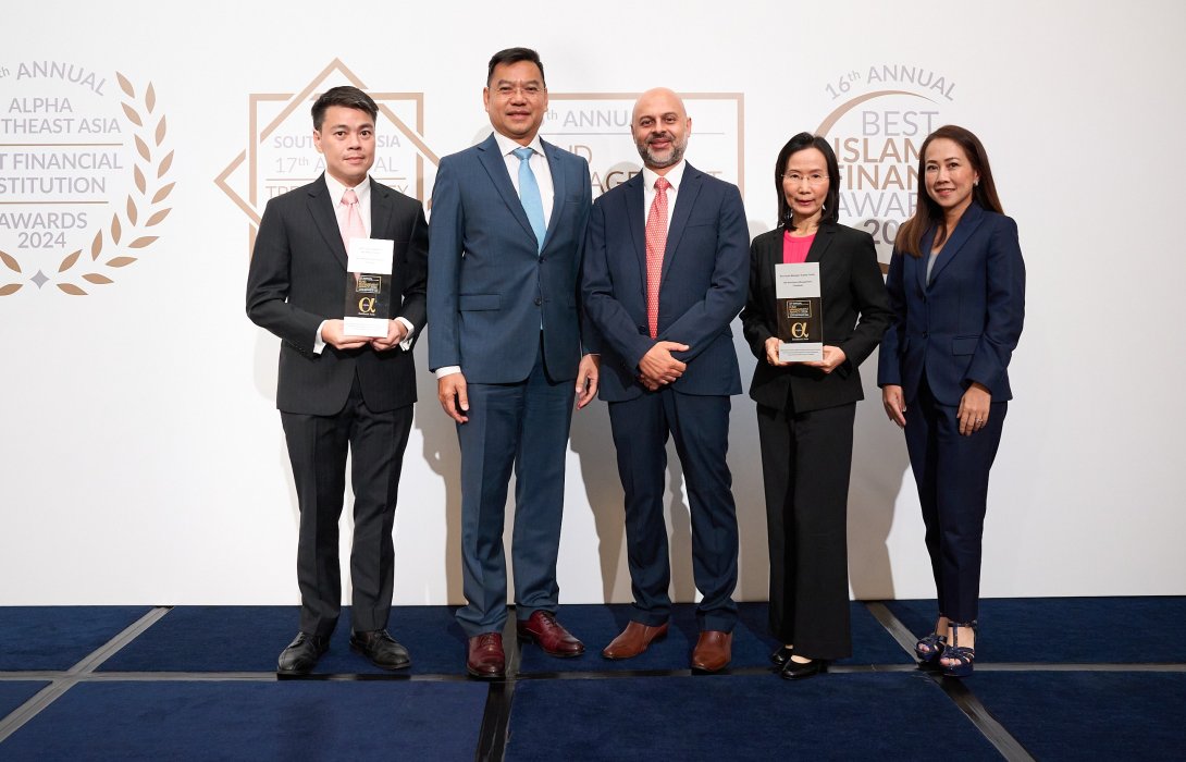 บริษัท หลักทรัพย์จัดการกองทุน เอไอเอ (ประเทศไทย) จำกัด รับรางวัล Best Asset Manager ประเภทกองทุนหุ้น (Equity Funds) ติดต่อกันเป็นปีที่ 3 และรางวัล Best Asset Manager ประเภทกองทุนผสม (Balanced Funds) ประจำปี 2567 จากนิตยสาร Alpha Southeast Asia