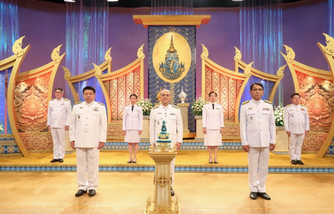 เลขาธิการ คปภ. นำคณะผู้บริหาร สำนักงาน คปภ. บันทึกเทปถวายพระพรชัยมงคลสมเด็จพระนางเจ้าสิริกิติ์ พระบรมราชินีนาถ พระบรมราชชนนีพันปีหลวง