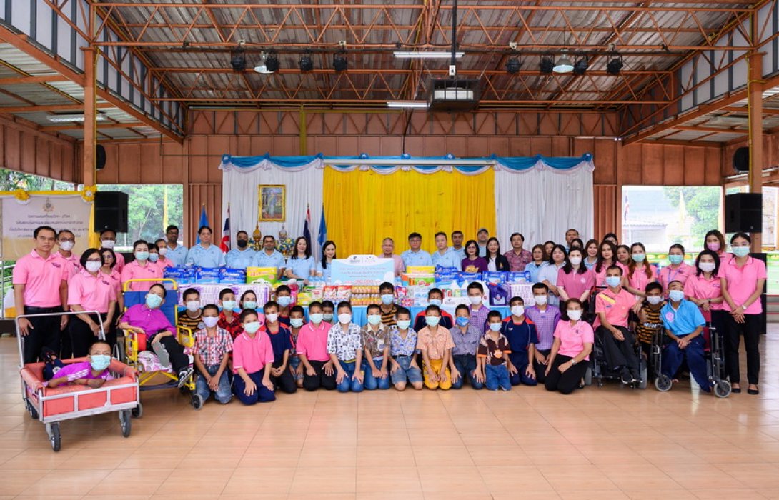 ฟอลคอนประกันภัยสนับสนุน “โครงการบริจาคเงินและสิ่งของจำเป็น” ร่วมกับพนักงาน หวังตอกย้ำการดูแลสังคม อย่างต่อเนื่องและยั่งยืนตามนโยบาย ESG