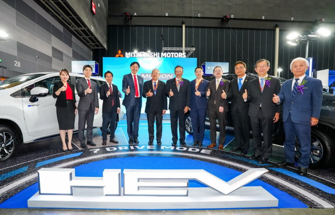 มิตซูบิชิ มอเตอร์ส ประเทศไทย จัดแสดง มิตซูบิชิ เอ็กซ์แพนเดอร์ เอชอีวี และ มิตซูบิชิ เอ็กซ์แพนเดอร์ ครอส เอชอีวี ณ งานแสดงพลังงานและเทคโนโลยีที่ยั่งยืน (SETA 2024)