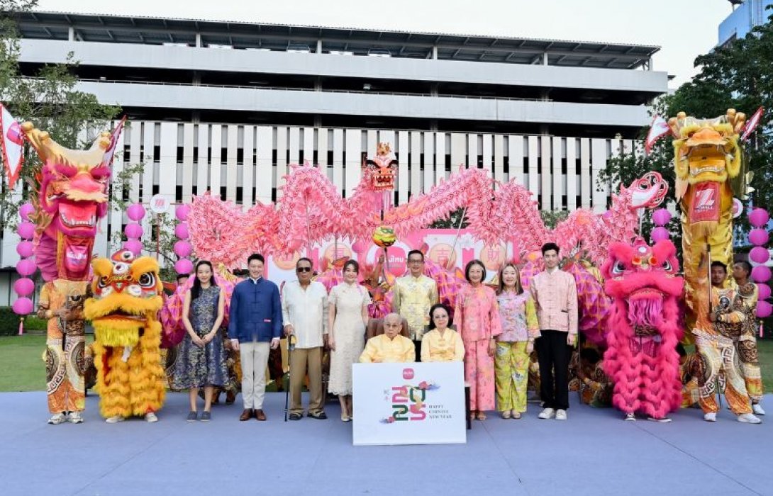 เมืองไทยประกันชีวิต เฉลิมฉลองเทศกาลตรุษจีน จัดพิธีสักการะองค์พระโพธิสัตว์กวนอิม เทพเจ้ากวนอู และเทพเจ้ามังกรเขียว พร้อมเชิดมังกรชมพู ประจำปี 2568