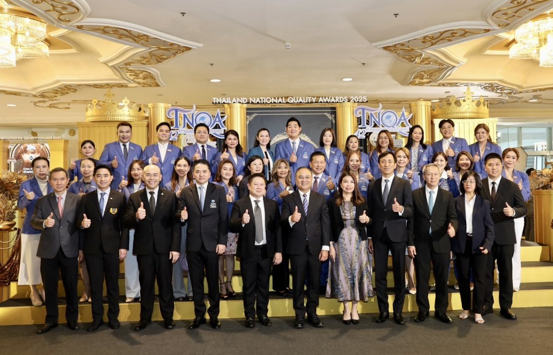 ตัวแทนโตเกียวมารีนประกันชีวิต รับรางวัลตัวแทนคุณภาพดีเด่นแห่งชาติครั้งที่ 42