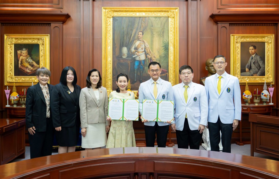 กลุ่มบีเจซี บิ๊กซี ผนึกกำลังศิริราช ลงนามความร่วมมือพัฒนาศูนย์โรคหลอดเลือดสมอง ยกระดับความตระหนักรู้และเข้าถึงการรักษา