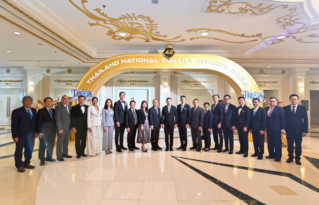เลขาธิการ คปภ. ร่วมแสดงความยินดี “เชิดชูเกียรติตัวแทนคุณภาพดีเด่นแห่งชาติ”