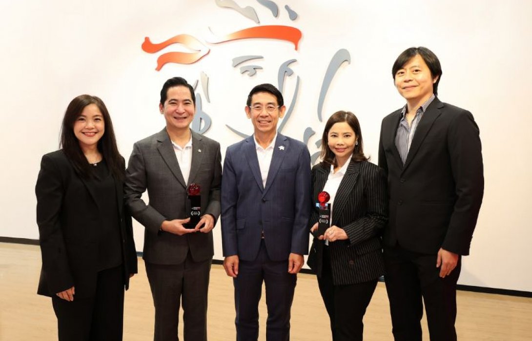พรูเด็นเชียล ประเทศไทย คว้า 2 รางวัล Insurance Asia Awards 2025 ตอกย้ำความมุ่งมั่นด้านเทคโนโลยีและการดูแลลูกค้าในทุกมิติ