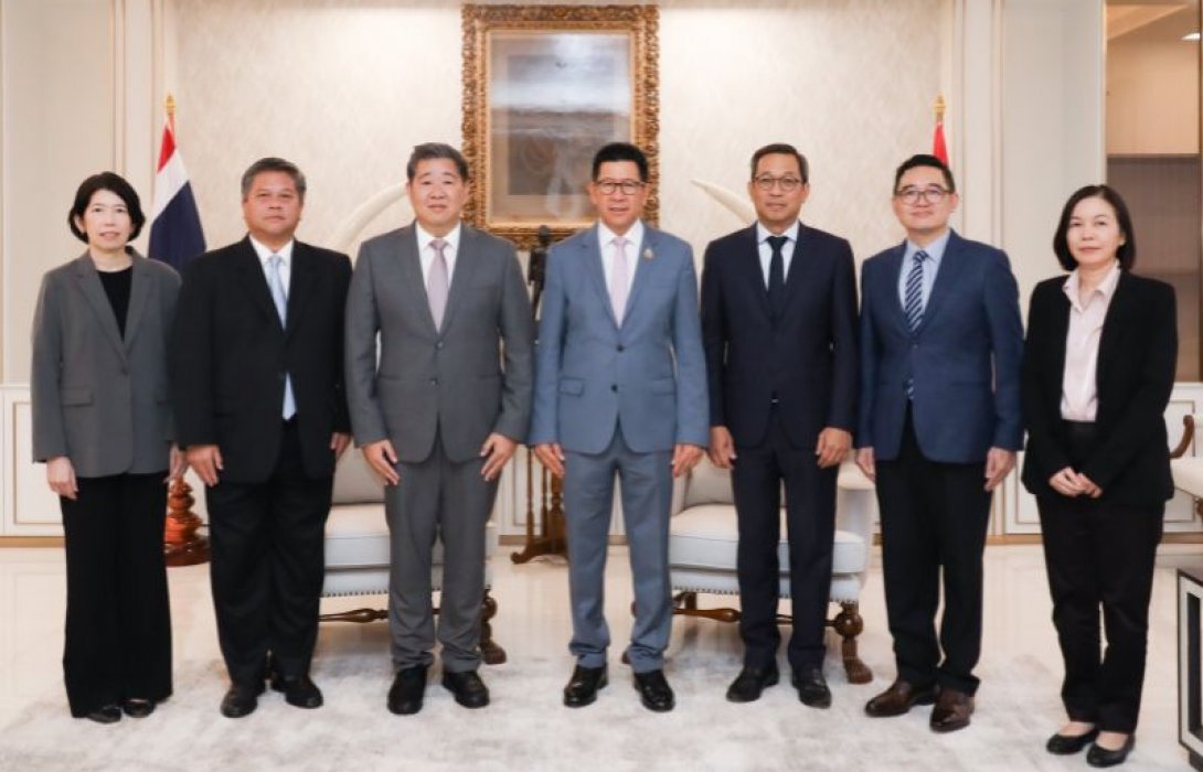 “กบข. ร่วมแสดงความยินดีรองนายกฯ และ รมว. คลัง พร้อม รมช. คลัง เนื่องในโอกาสเข้ารับตำแหน่ง”