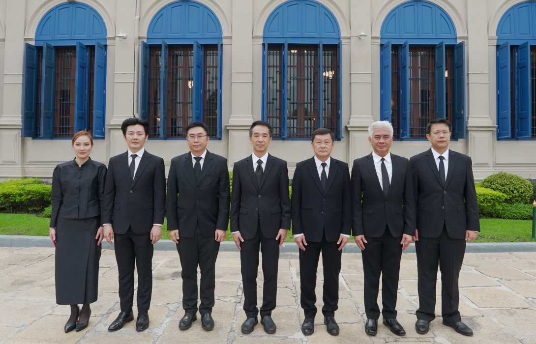 จระเข้ คอร์ปอเรชั่น น้อมสำนึกในพระมหากรุณาธิคุณ เข้าลงนามถวายความอาลัย สมเด็จพระนางเจ้าสิริกิติ์ พระบรมราชินีนาถ พระบรมราชชนนีพันปีหลวง