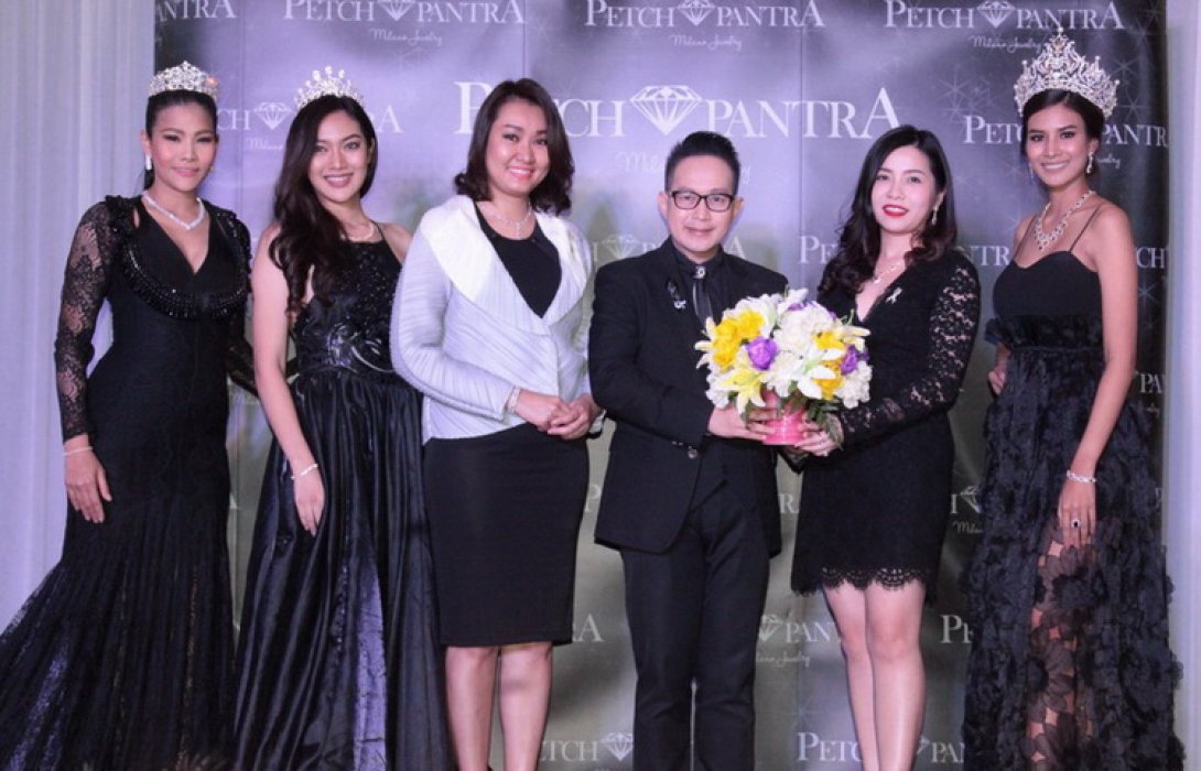 “เพชรพันตรา” ชนะเลิศรางวัล “ออกแบบอัญมณี” Fashion Asia Award 2016 ที่ประเทศจีน 