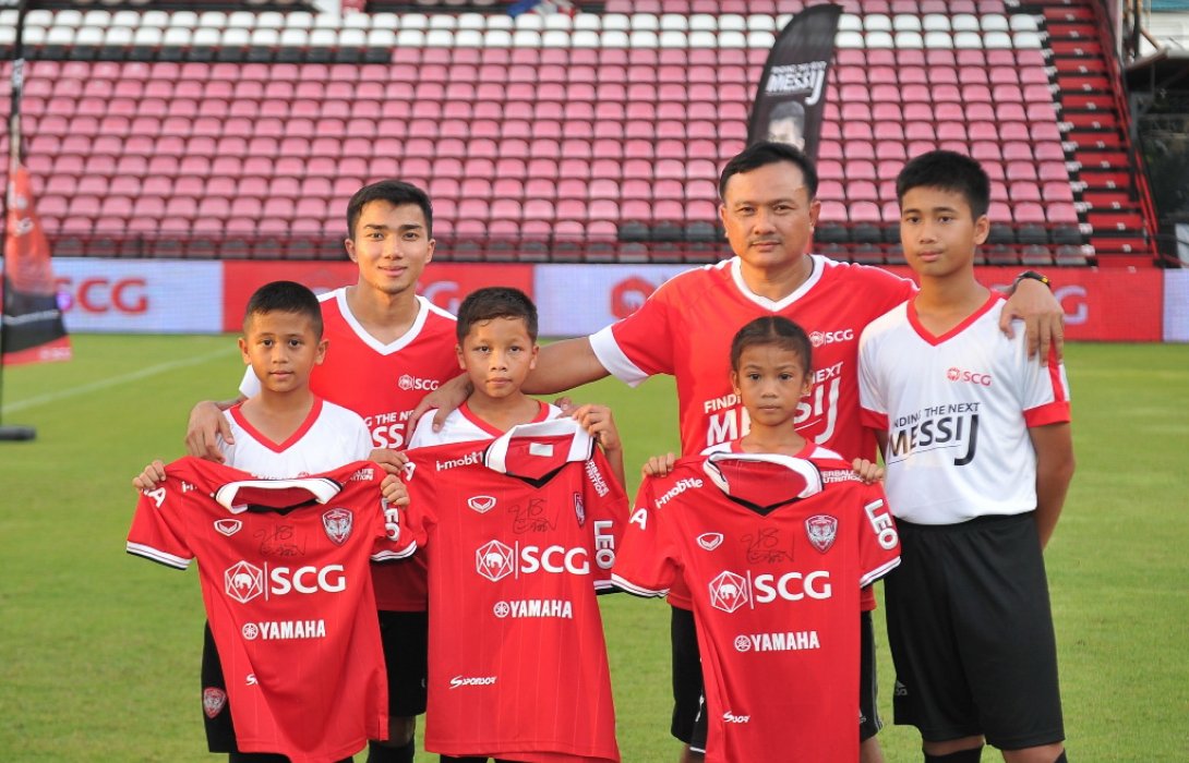 “เจ-ชนาธิป”ควงคุณพ่อ ร่วมกิจกรรม“Finding the Next Messi J”กับเอสซีจี