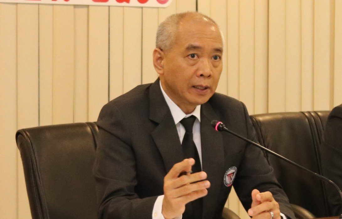 โรงเรียนถนอมราษฎร์บำรุง(จ.ตาก) จัดเต็มลุยศึกฟุตซอลเอสแบคนนท์ 3 รุ่น