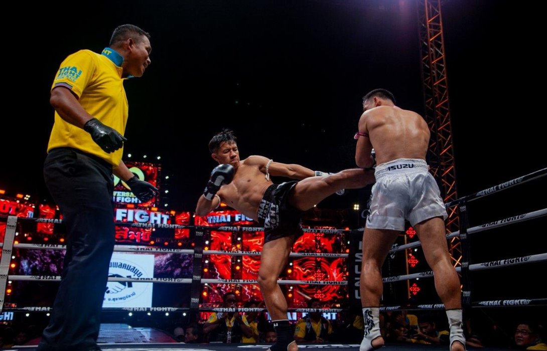 อีซูซุแสดงความยินดีกับ“เพชรสมุย ลูกเจ้าพ่อโรงต้ม”คว้าแชมป์ ISUZU CUP SUPER FIGHT 2019 