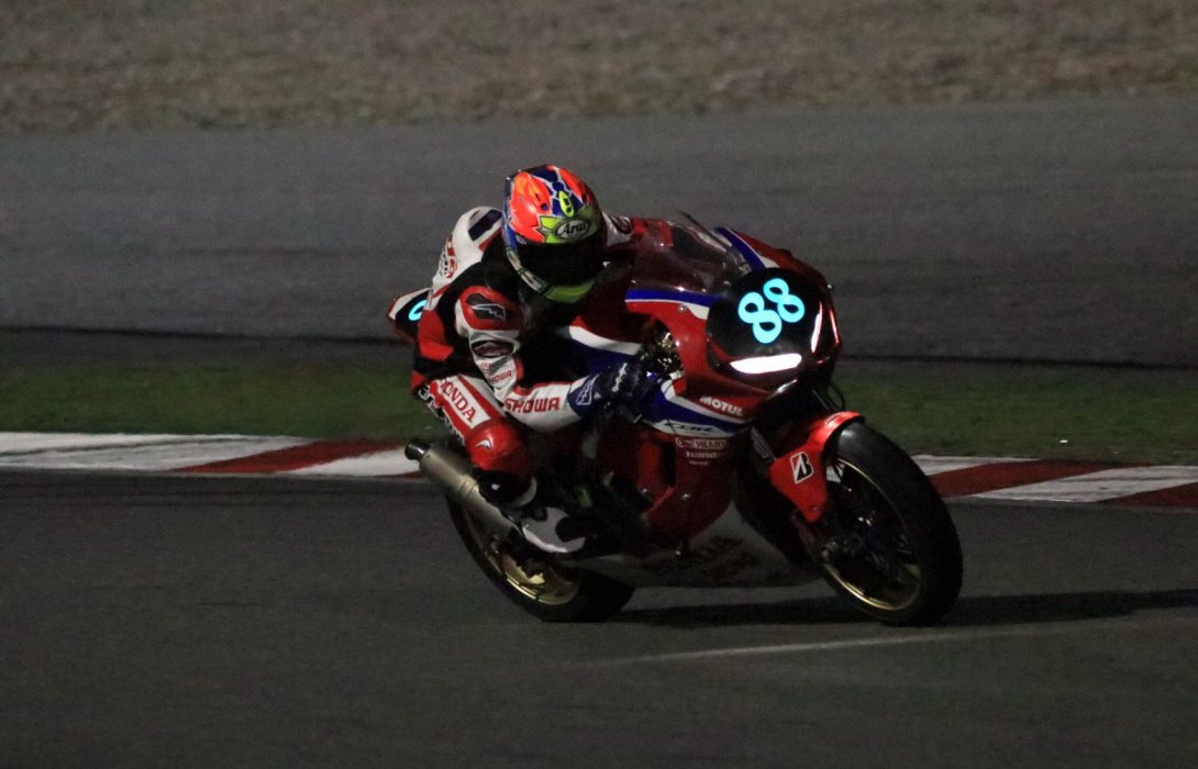 ก้อง สมเกียรติ ท็อปฟอร์ม! คว้ารองแชมป์ บิดทรหด เซปัง 8 ชั่วโมง