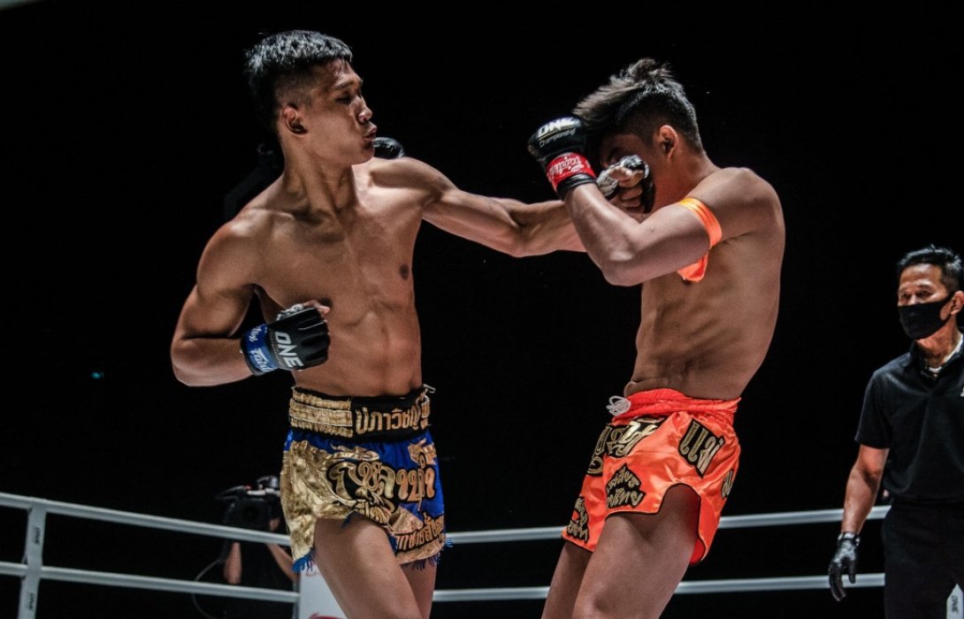 พลิกล็อกช็อกโลก!“กุหลาบดำ”โป้งเดียวจอดน็อก“แสงมณี”คว้าชัยศึก ONE: NO SURRENDER III
