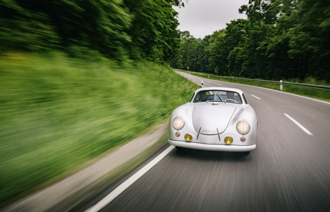 ปอร์เช่พาหวนรำลึกประวัติศาสตร์ความสำเร็จจากซีรีส์ Porsche Moments 