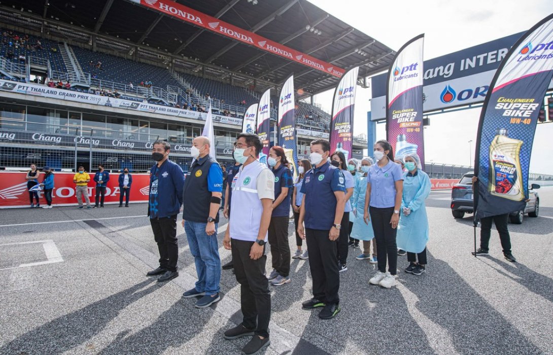 สนามช้างฯ ยกฮีโร่ชุดขาวเบื้องหลังความสำเร็จมอเตอร์สปอร์ตไทยในยุคโควิด19 