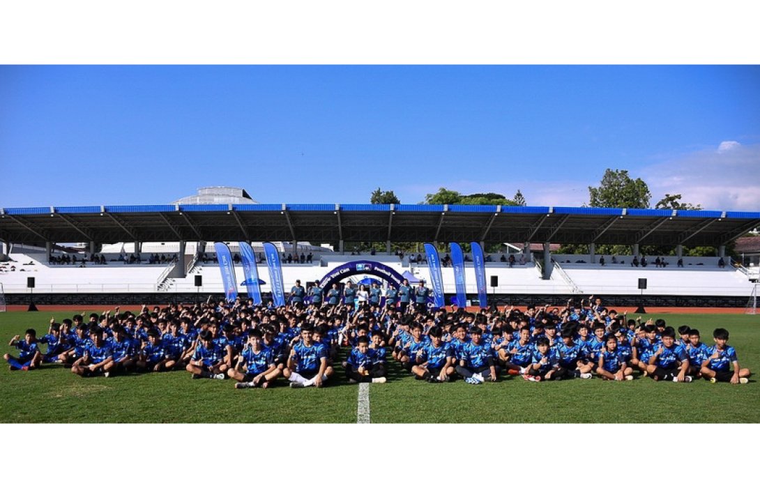 เปิดฉาก Season 4 คึกคักสนามแรก เยาวชนกว่า 600 ชีวิต แห่ร่วมโครงการ KTAXA KYC Football Youth (U15) Academy ลุ้นเป็นหนึ่งใน 10 สุดยอดเยาวชน บินลัดฟ้าเข้าแคมป์ฯ ที่ Liverpool FC International Academy ประเทศอังกฤษ