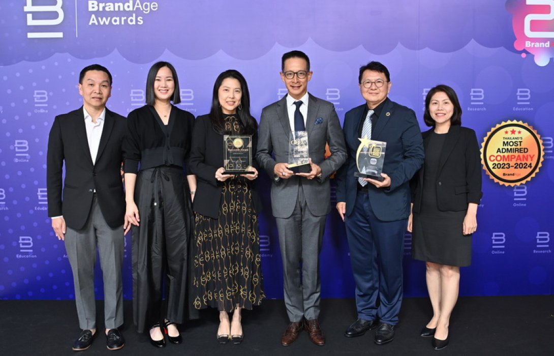 “สาระ ล่ำซำ” รับรางวัล CEO Thailand Prime Awards เป็นคนแรกของการจัดมอบรางวัล พร้อมคว้ารางวัลพิเศษ Brand Maker Award จากงาน 2024 Thailand’s Most Admired Brand