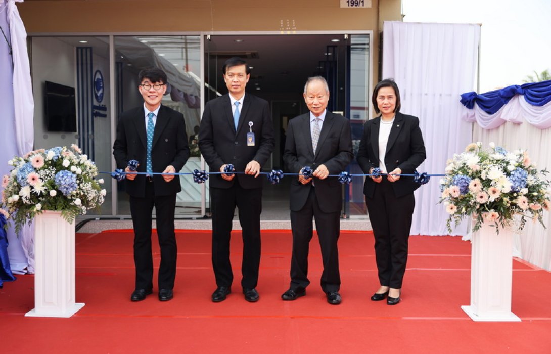 กรุงเทพประกันภัยทำพิธีอัญเชิญองค์ครุฑขึ้นประดิษฐาน พร้อมเปิดสาขาสมุทรสาครอย่างเป็นทางการ